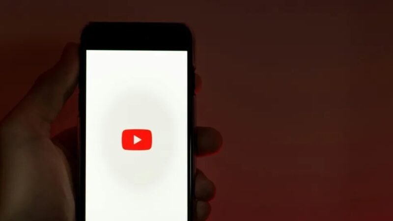 Inteligência artificial eleva miniaturas, imagens e áudio e dispara cliques no YouTube