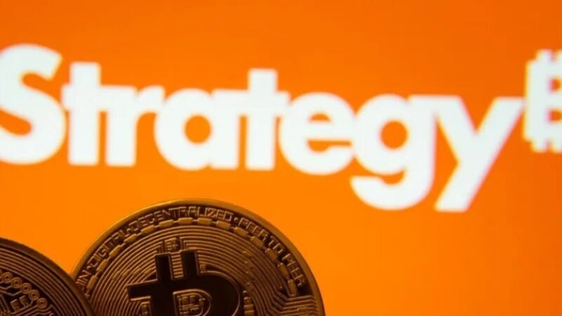 Strategy cria reserva de US$ 1,44 bilhão para sustentar dividendos diante da volatilidade do Bitcoin